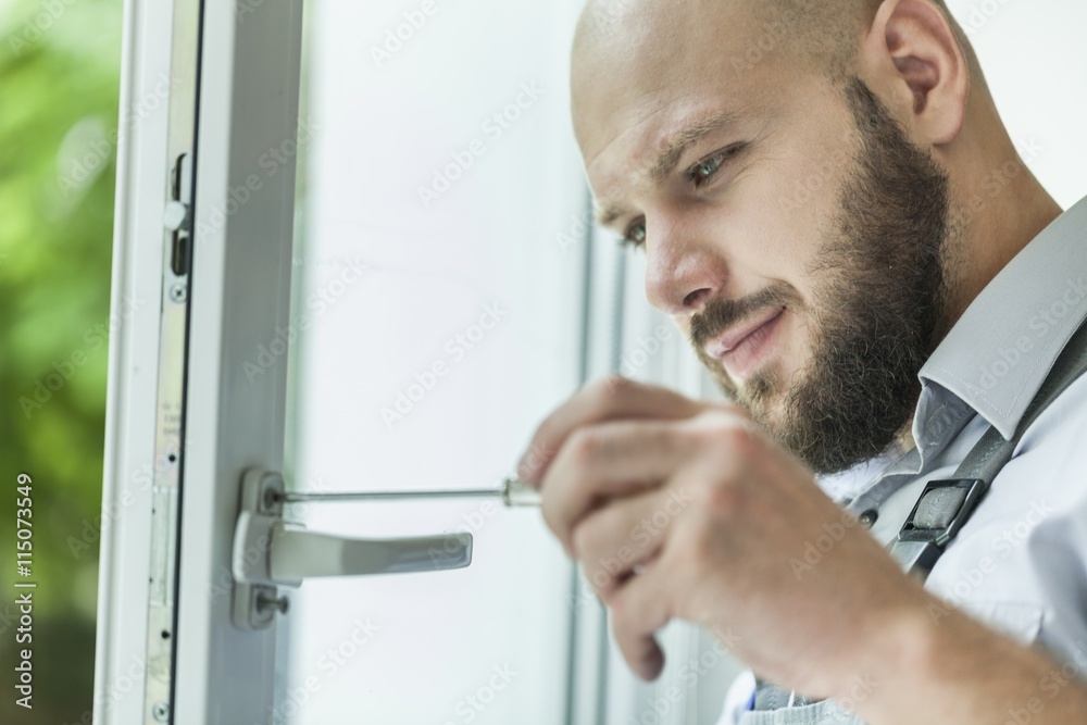 Windows installation worker. Windows installation worker.