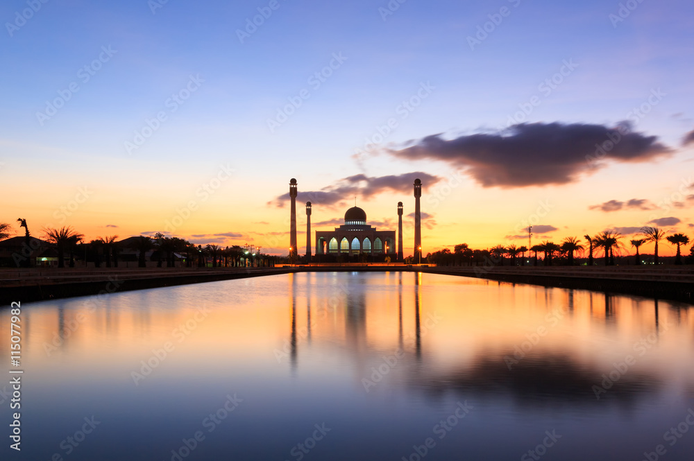 View of Masjid Central Songkhla during sunset