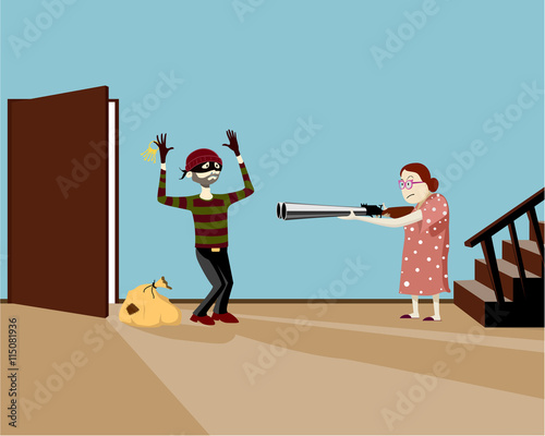 Old woman catch the thief