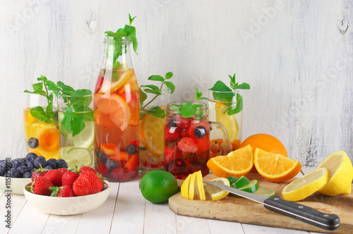 Fototapeta Naklejka Na Ścianę i Meble -  Flavored fruit infused water