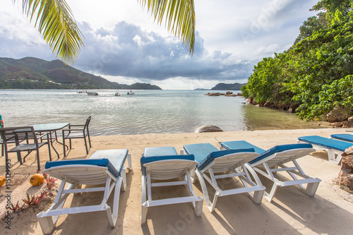  plage    anse Possession  Praslin  Seychelles 