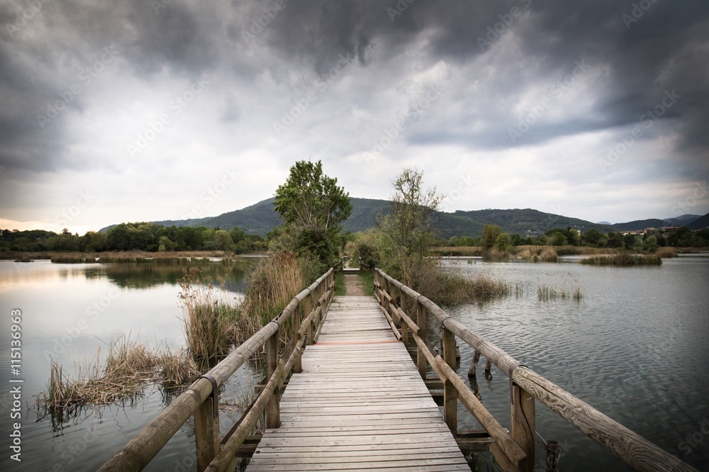 lake bridge