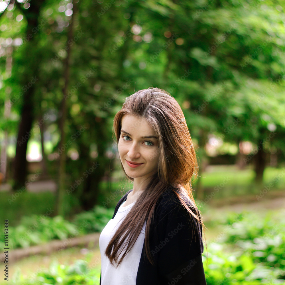Nice Girl in PArk Nice Girl in PArk