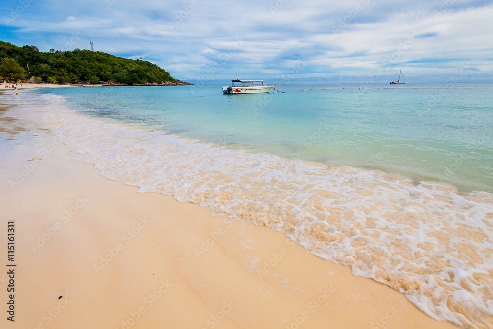 Holiday in Thailand - Beautiful island of Koh Lipe with sandy beaches Holiday in Thailand - Beautiful island of Koh Lipe with sandy beaches