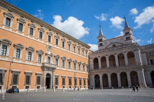 Fototapeta Naklejka Na Ścianę i Meble -  Piazza di San Giovanni in Laterano
