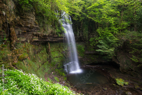 Fotografie Glencar Waterfall, County Leitrim