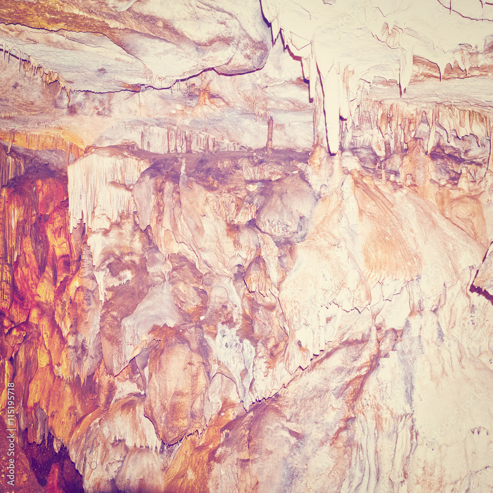 Naklejka premium Cave