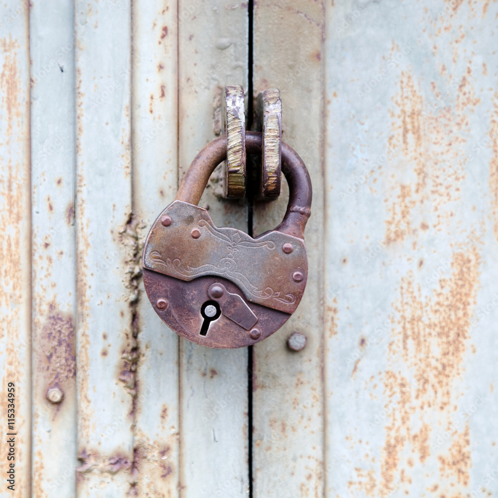 Rusty old padlock