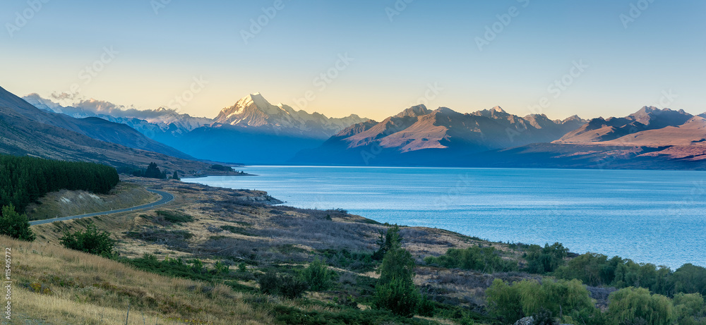 Mount Cook and lake Pukaki, New Zealand