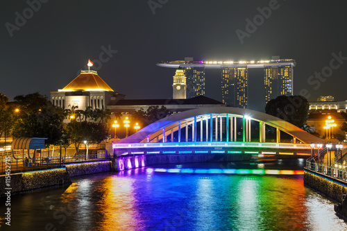 Obraz na płótnie Overview of Singapore with the Elgin bridge w salonie