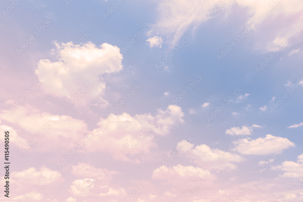 Fototapeta premium Sky with a pastel colored gradient