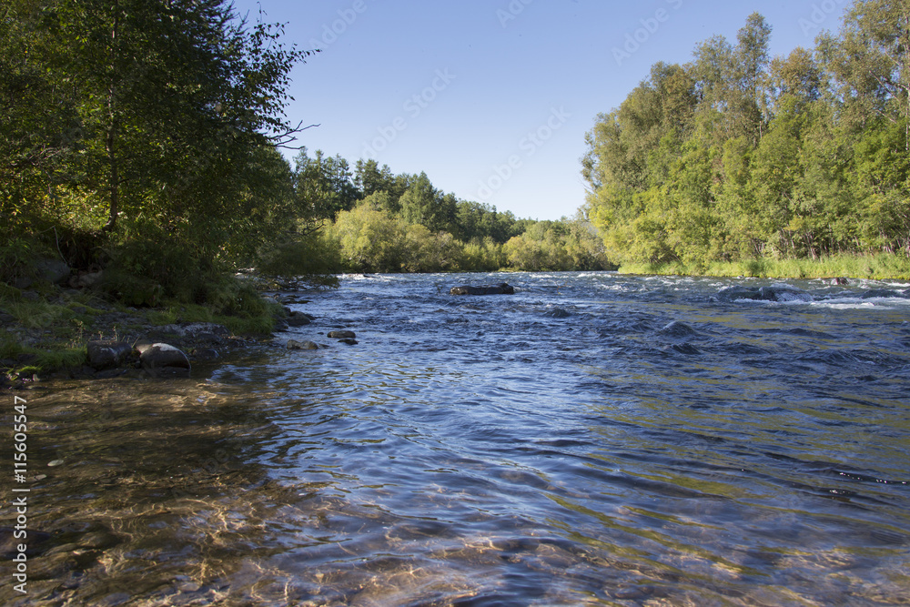 Fluss im Bystrinskij-Nationalpark - Kamtschatka - Sirbirien - Russland Fluss im Bystrinskij-Nationalpark - Kamtschatka - Sirbirien - Russland