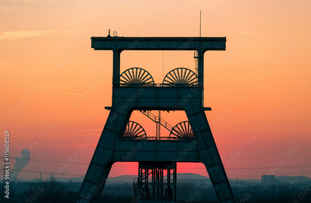 Naklejka premium Zechenturm im Abendlicht