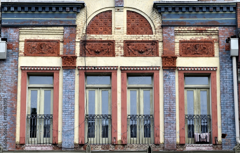 Fototapeta premium Old building exterior background