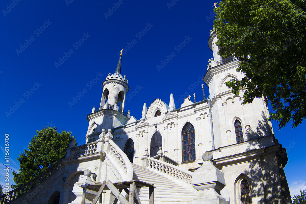 Obraz premium The Church of the Vladimir icon of the Mother of God