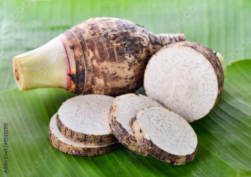 taro root on banana leaf