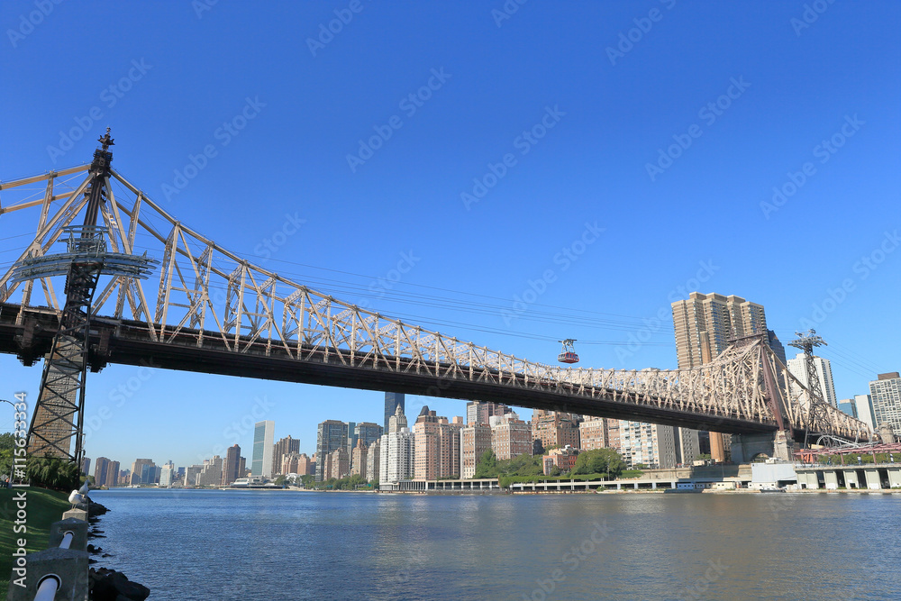 Obraz premium ニューヨーク クィーンズボロ橋