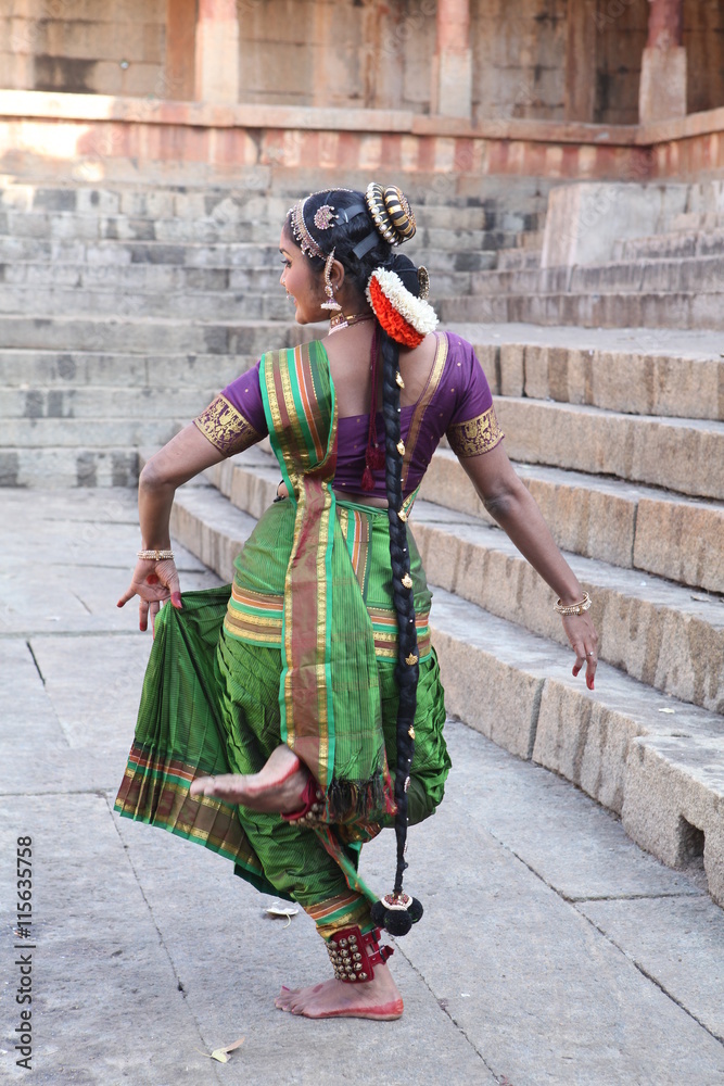kuchipudi dancer poses at bhoganandeeswara temple near bangalore. Stock  Photo | Adobe Stock
