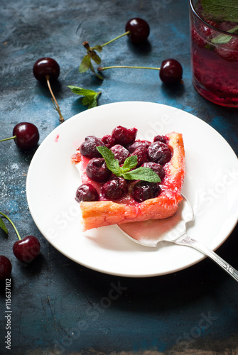 Wallpaper Mural Homemade cherry pie Torontodigital.ca