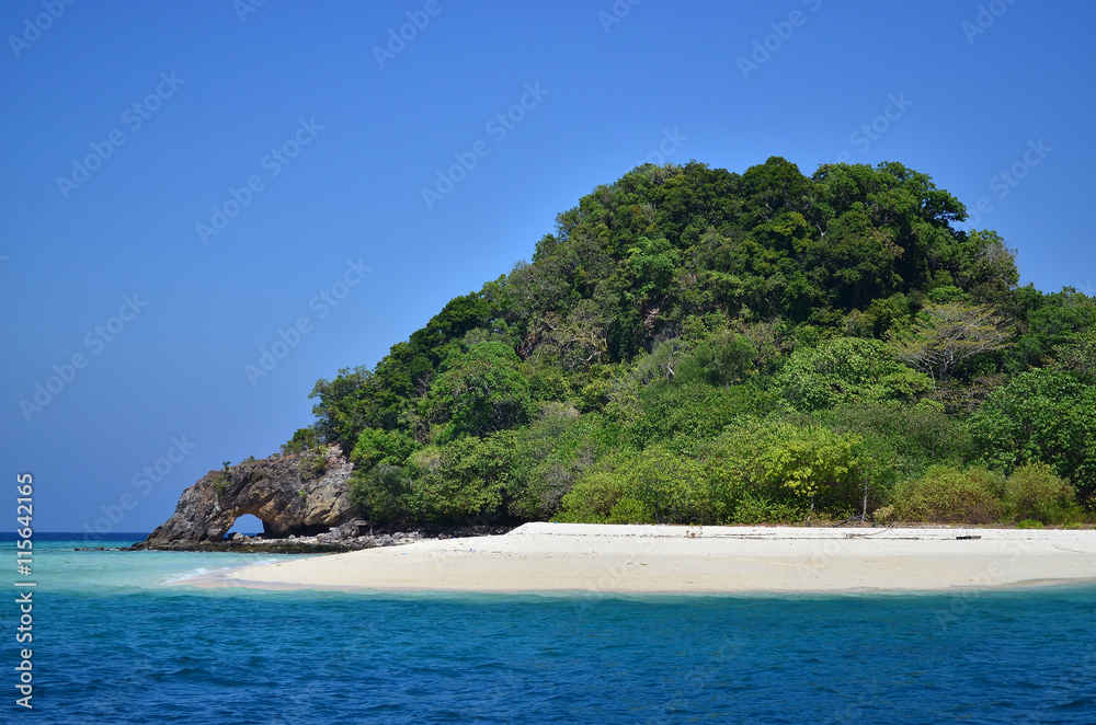 Naklejka premium Koh Khai Island , Satun , Thailand