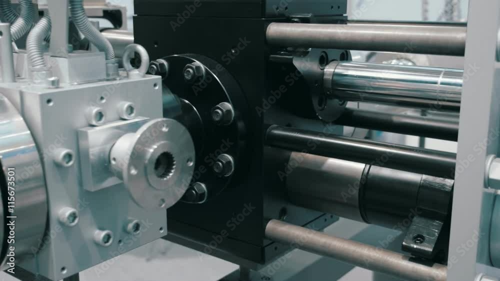 Industrial equipment for grinding the polymer and extrusion of plastic items Industrial equipment for grinding the polymer and extrusion of plastic items
