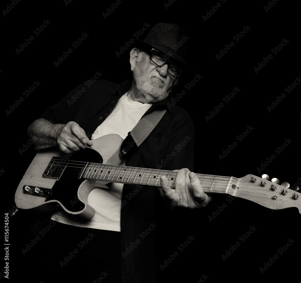 Obraz premium Jamming on the road