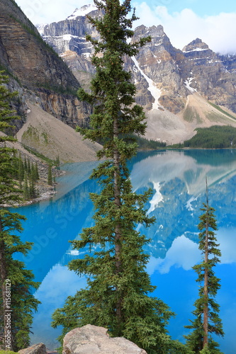 Canadian Rocky Mountain Parks : Moraine Lake