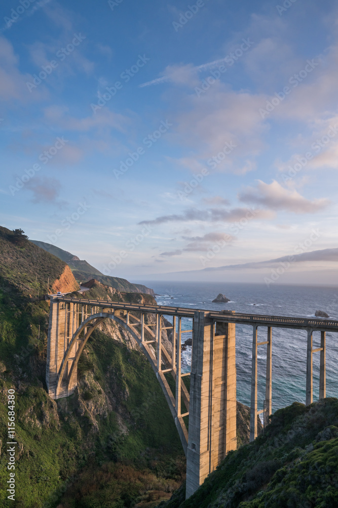 Obraz premium Sunset at Bixby Bridge, California