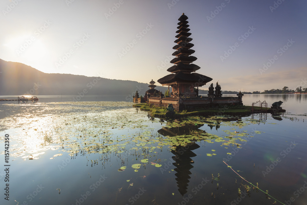Pura Ulun Danau Bratan Temple on Lake Bratan, Bedugul, Bali, Indonesia Pura Ulun Danau Bratan Temple on Lake Bratan, Bedugul, Bali, Indonesia