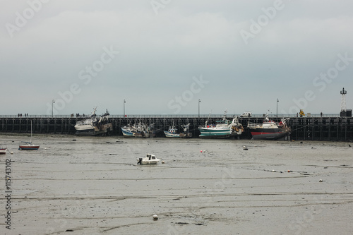 Moored boats beside pier (ID: 115743102)