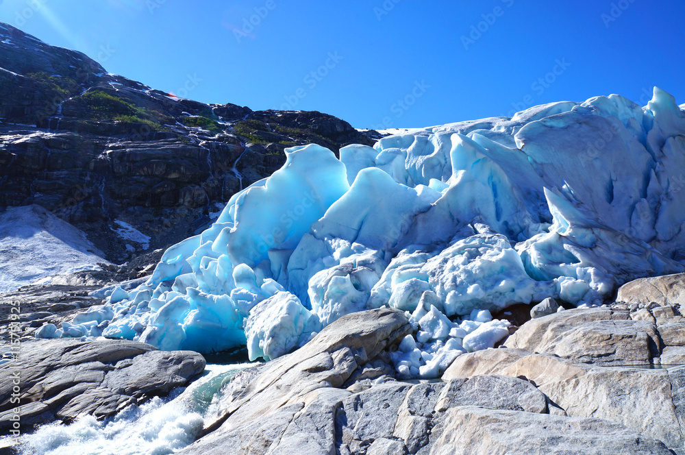Obraz premium The largest glacier in Norway, Jostedal Glacier Jostedalbreen - Nigardsbreen