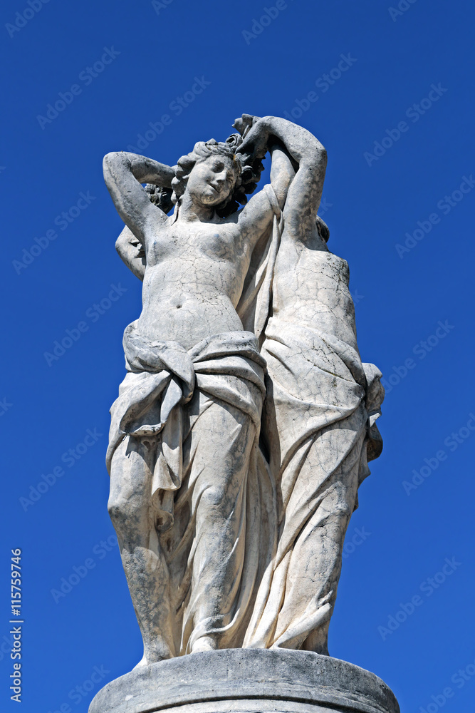 Naklejka premium Statue des Trois Grâces - Montpellier