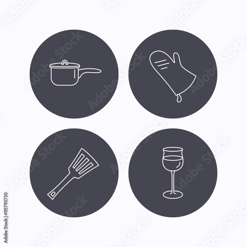 Saucepan, potholder and wineglass icons.