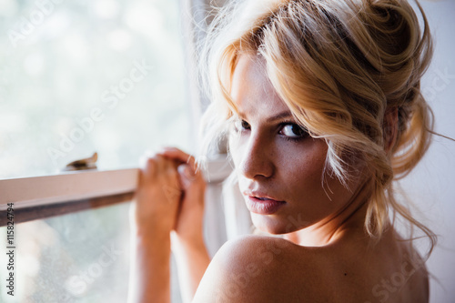 Foto beautiful blonde woman