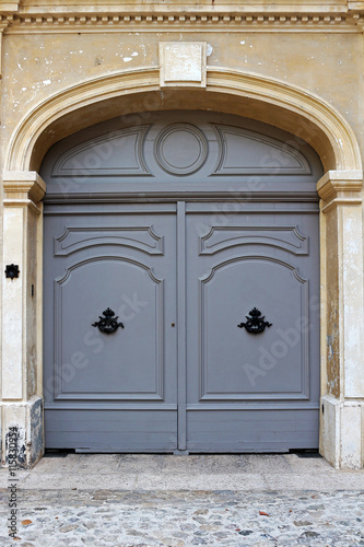 Obraz na płótnie porte cochère d'architecture classique w salonie