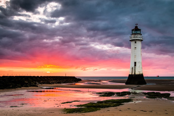 Poster Vuurtoren Perch Rock vuurtoren New Brighton zonsondergang  © silvergull