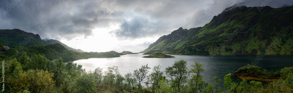 Naklejka premium Abendstimmung auf den Lofoten