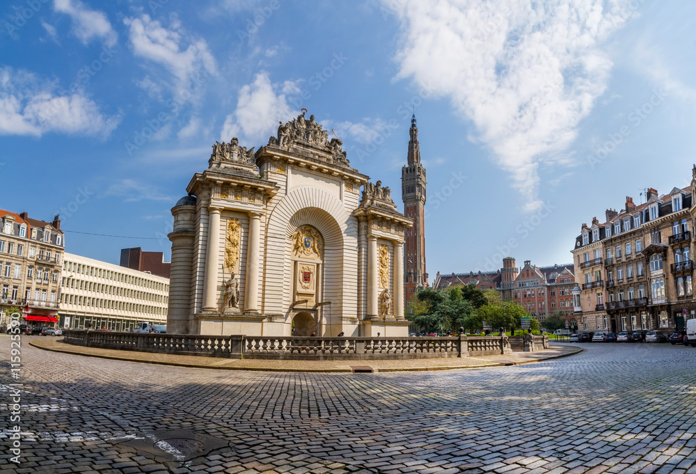 Obraz premium Porte de Paris in Lille France