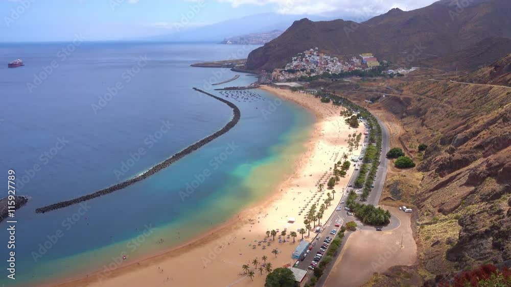 Plage de las Teresitas sur l'île de Tenerife aux Canaries