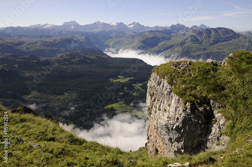 Muotatal und Glarner Alpen © Fotolyse