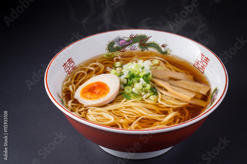 醤油ラーメン