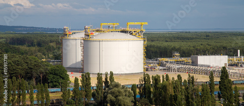 LNG storage