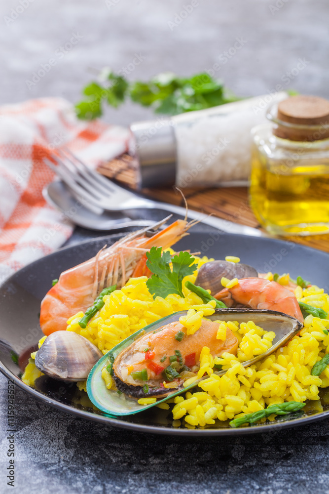 Paella Paella