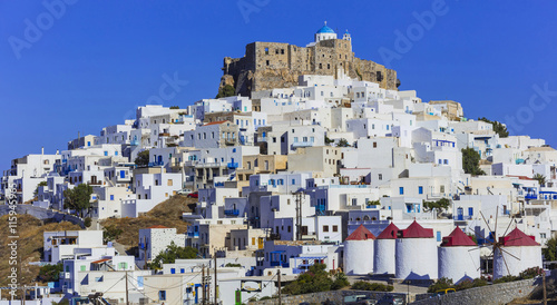 beautiful Astypalea island - view of old castle and Chora with windmills © Freesurf