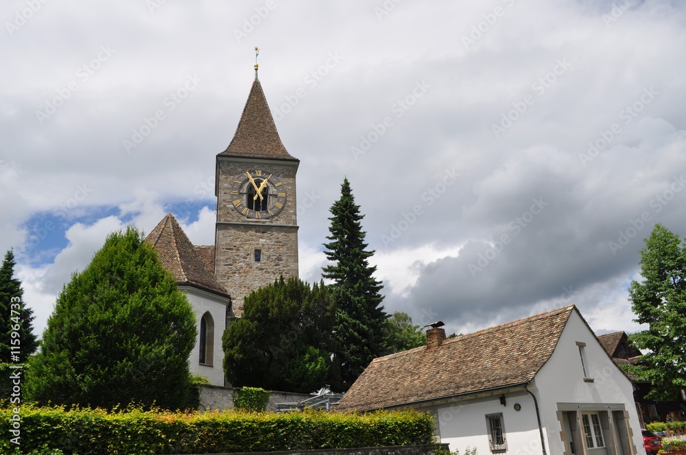 Reformierte Kirche von Kilchberg ZH im Kanton Zürich - Schweiz