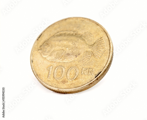 100 icelandic krona