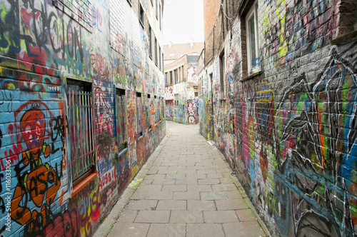 Graffiti Street - Ghent - Belgium © Adwo