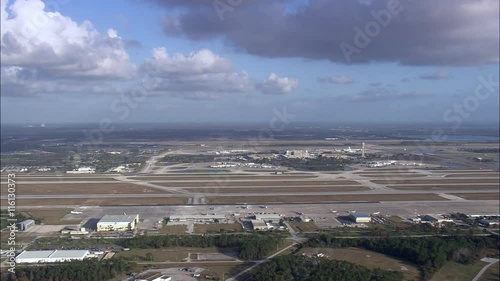 Orlando, ternational Airport photo