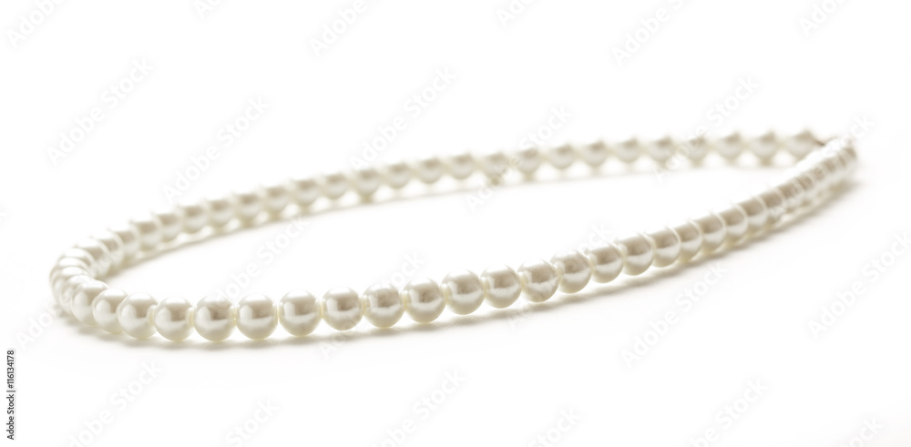 White pearl necklace of one string White pearl necklace of one string