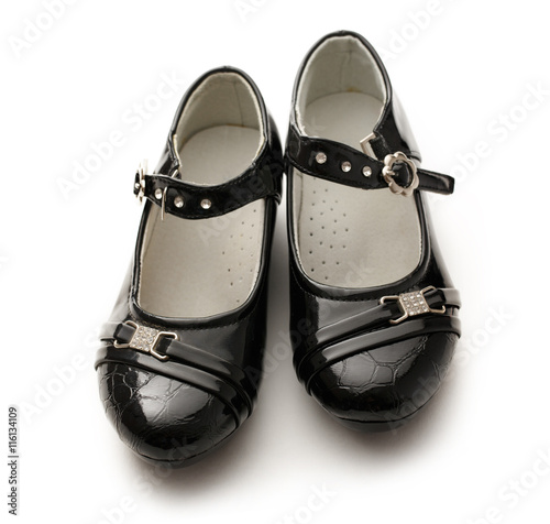 Girl's black classic shoes